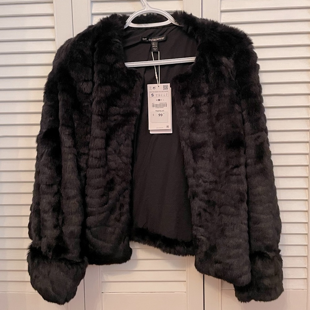 Zara faux fur black jacket